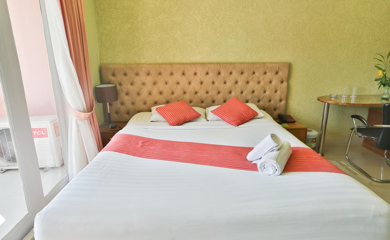 Foy'S Lake Resort Dakhin Kattali Εξωτερικό φωτογραφία